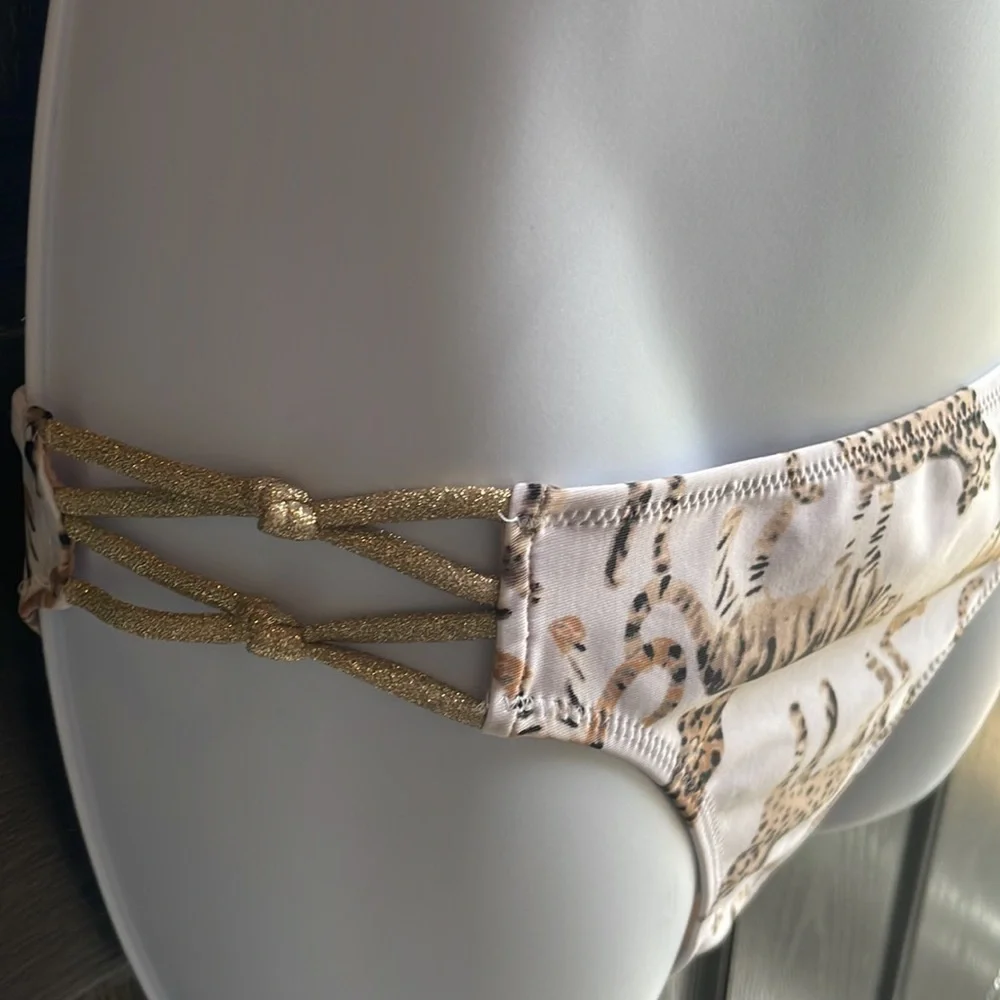 Aerie Wild Cat Keyhole Bikini Medium